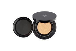 Korff Cure Make Up