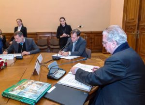 siglato accordo all'Ermitage