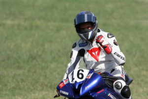 Yamaha bLU cRU
