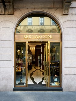 LA NUOVA BOUTIQUE BERNASCONI A MILANO