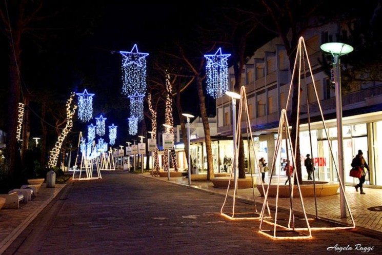MILANO MARITTIMA ON ICE, LA ROTONDA DI GHIACCIO PIÙ GRANDE D’EUROPA
