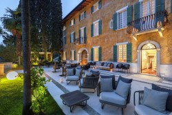 Alpilegno – Ristrutturazione del Borgo il Mezzanino Charming house