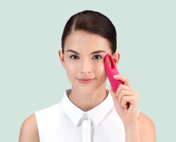 Novità su The Beautyaholic’s Shop: IRIS™ FOREO, massaggiatore per il contorno occhi