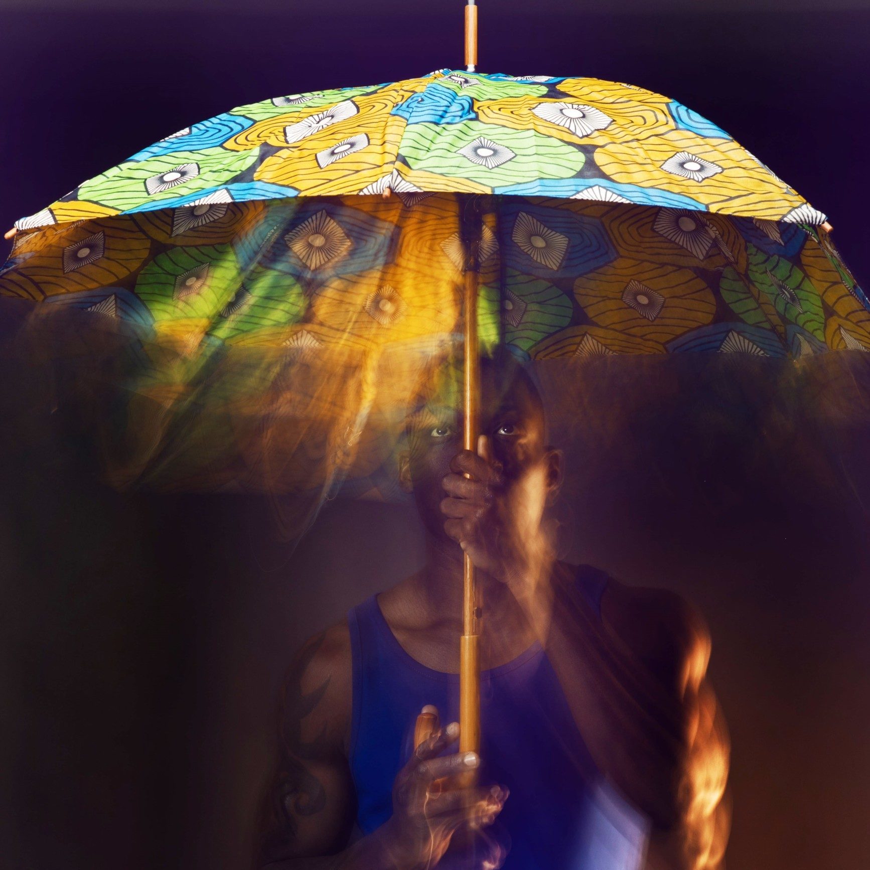 Cape Best presenta l’ombrello per danzare sotto la pioggia