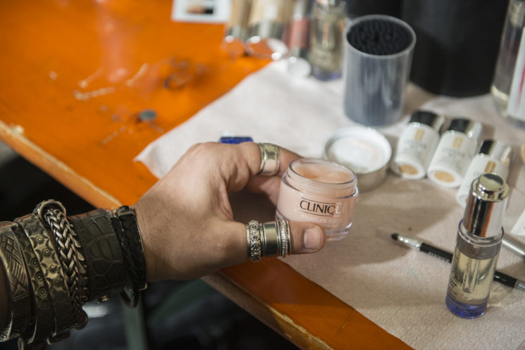 Clinique per la sfilata di Cristiano Burani: Post Punky Look