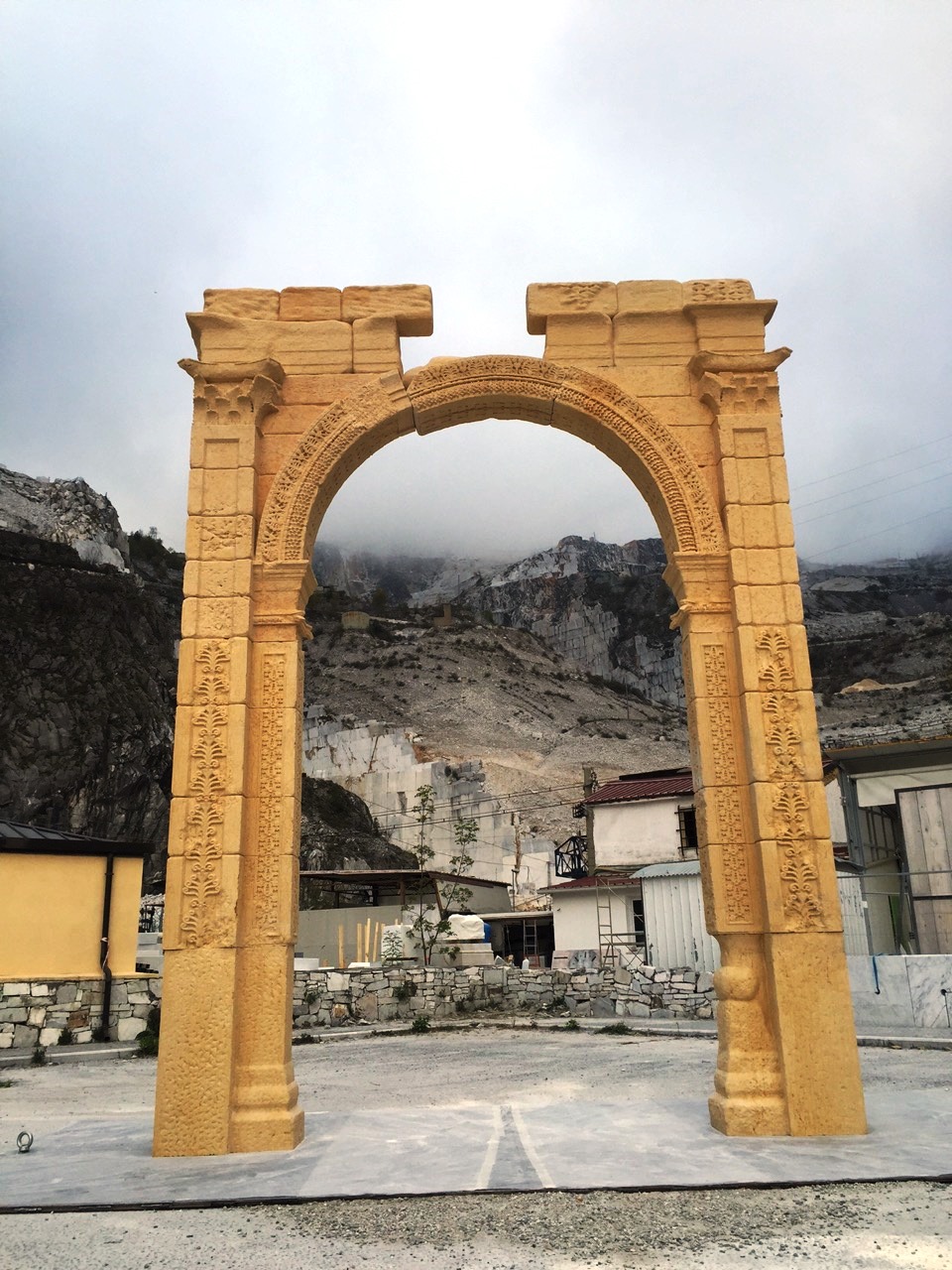 L’ Arco di Palmira ad Arona dal 29 aprile al 30 luglio
