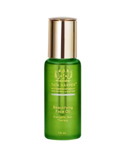 Su The Beautyaholic’s Shop arriva Beautifying Face Oil di Tata Harper Skincare
