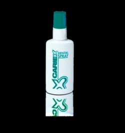 Cariex, pratico spray dentale da portare sempre con sé