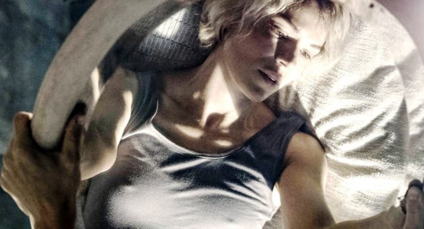 HANRO per “Una Famiglia”, film in concorso a Venezia con Micaela Ramazzotti
