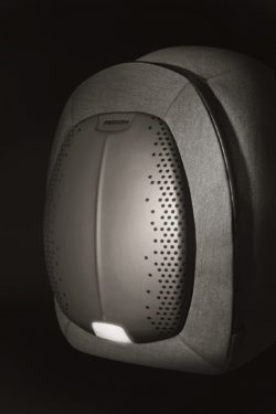 Stile e sicurezza con lo zaino Fedon Lockpack