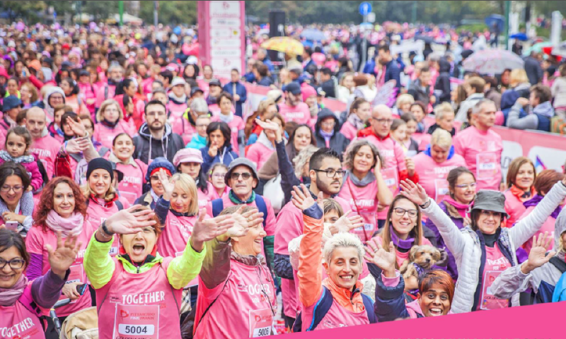 PittaRosso Pink Parade il 22 ottobre 2017 a Milano per aiutare la ricerca