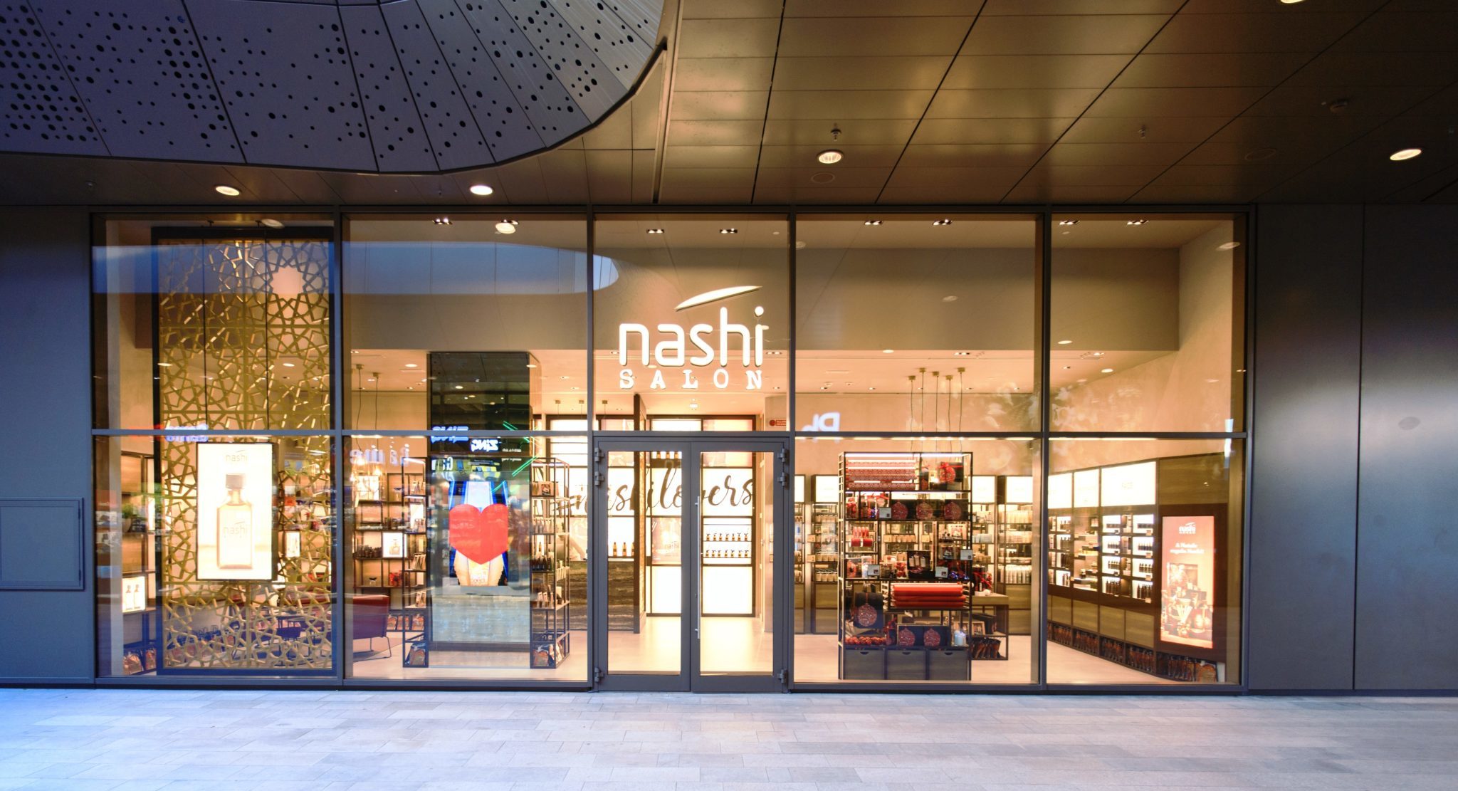 Nashi Salon