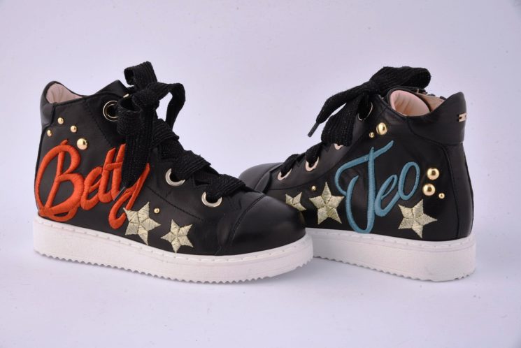 Elisabetta Franchi La mia Bambina: Linea Kids Footwear prodotta e distribuita da Andrea Montelpare