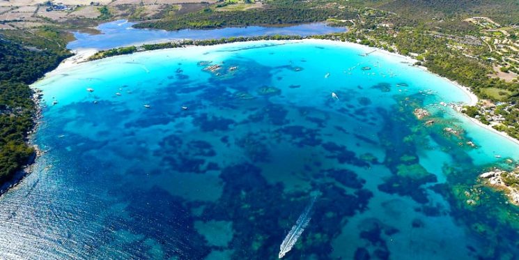 Corsica: spiagge modaiole o natura incontaminata? A voi la scelta