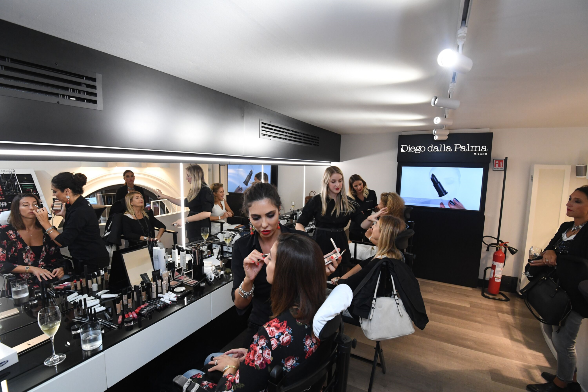 Diego dalla Palma Milano inaugura il nuovo Makeupstudio nel cuore di Bologna