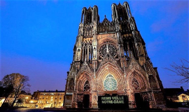 Il Sipario Musicale a favore di Notre-Dame de Paris
