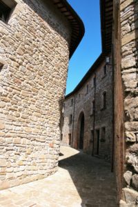Castello di Petroia Dimore d'Epoca
