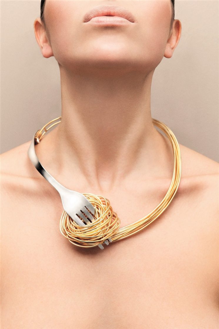 Spaghetti con stile firmati Gianni De Benedittis di futuroRemoto Gioielli