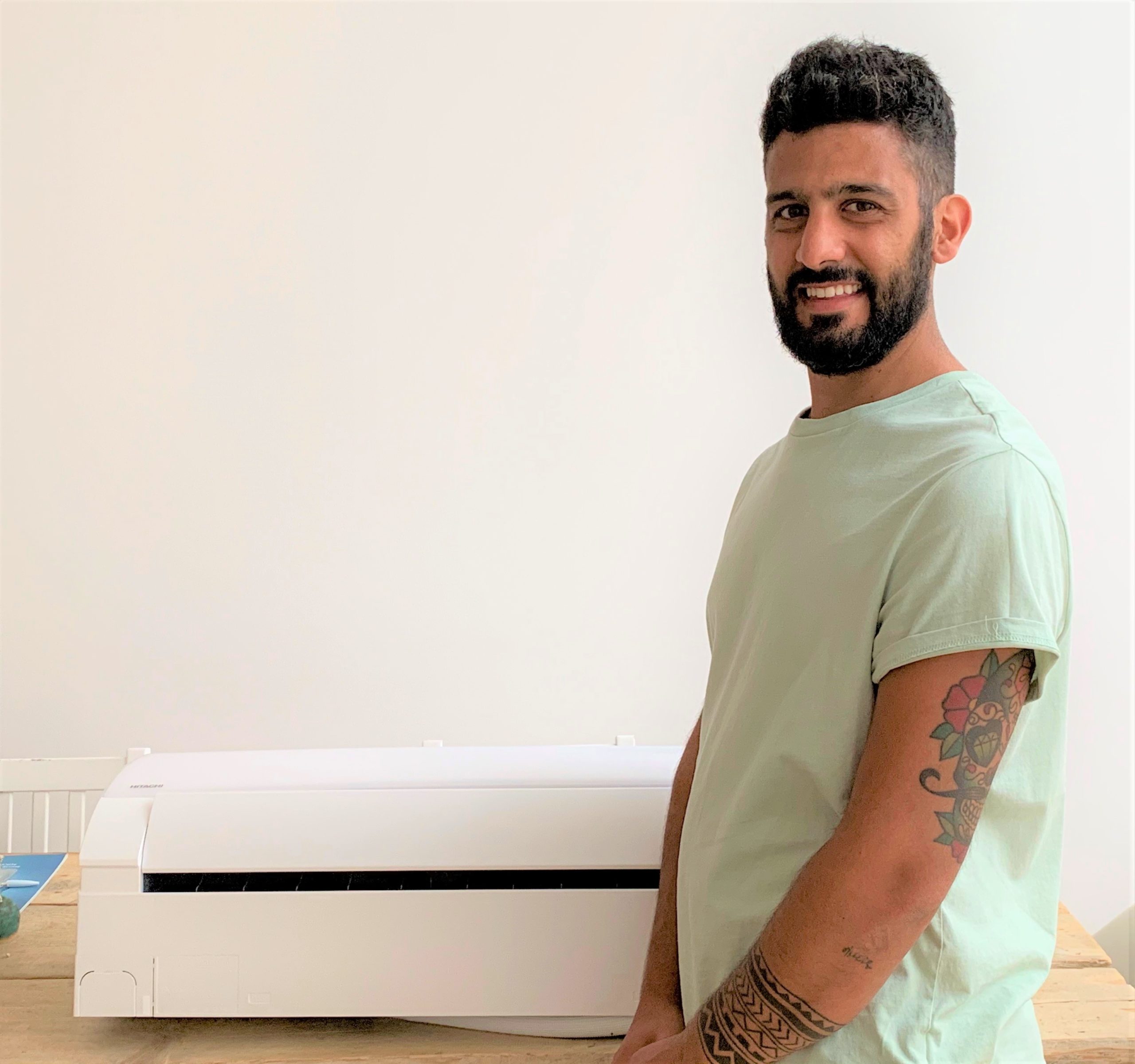 Luca Guidara per Hitachi Cooling & Heating