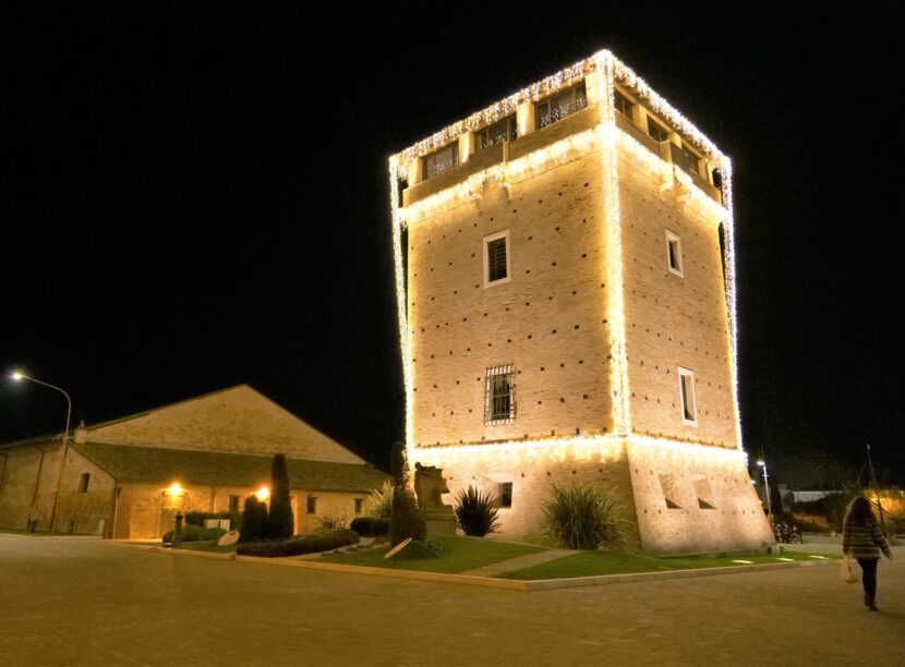 A Cervia e a Milano Marittima si accendono le luci di Natale
