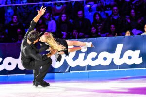Golden Skate Awards, San Valentino On Ice: i campioni del pattinaggio omaggiano Bergamo