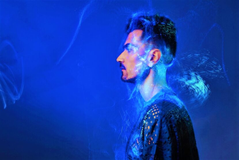 “Eroi” il singolo di debutto di Eliam