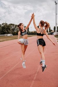 Nasce “Femme Fit Italia”, la prima palestra solo per donne per combattere il body shaming