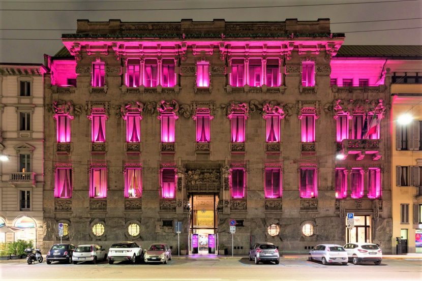 Confcommercio Milano: Palazzo Castiglioni si illumina di rosa