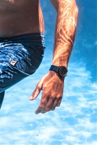 SEA2SEE: gli orologi in plastica marina riciclata