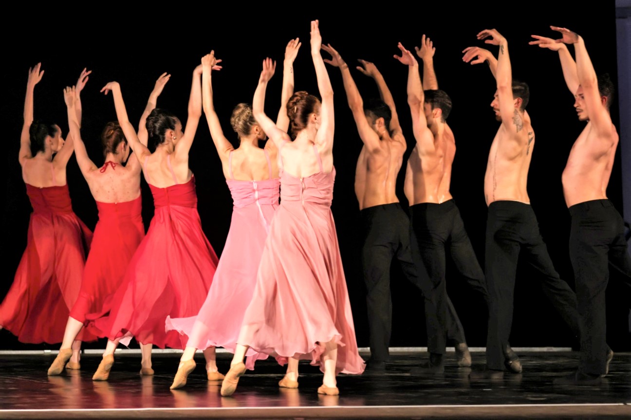 La vie en rose … Bolero del Balletto di Milano
