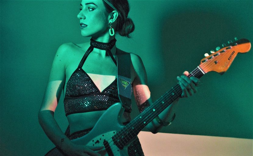 Simona Sansovini: esce il nuovo singolo “Changes”
