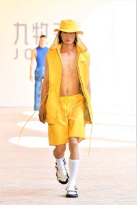 Joeone collezione PE 2023 alla Milano Fashion Week Men's