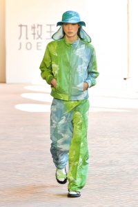 Joeone collezione PE 2023 alla Milano Fashion Week Men's