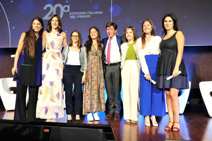Premio L’Oréal – UNESCO “Per le Donne e la Scienza” XX edizione italiana a sei giovani scienziate di talento