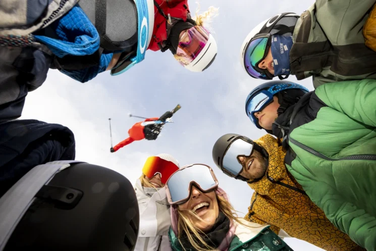 Oakley: nuova collezione neve 2022 creata insieme ai migliori atleti