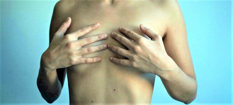 Reggiseno al rogo. Dalla Francia e da tik tok arriva il movimento ‘No Bra’