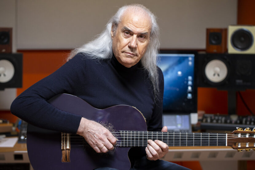 Franco Mussida, al buio per vedere la musica