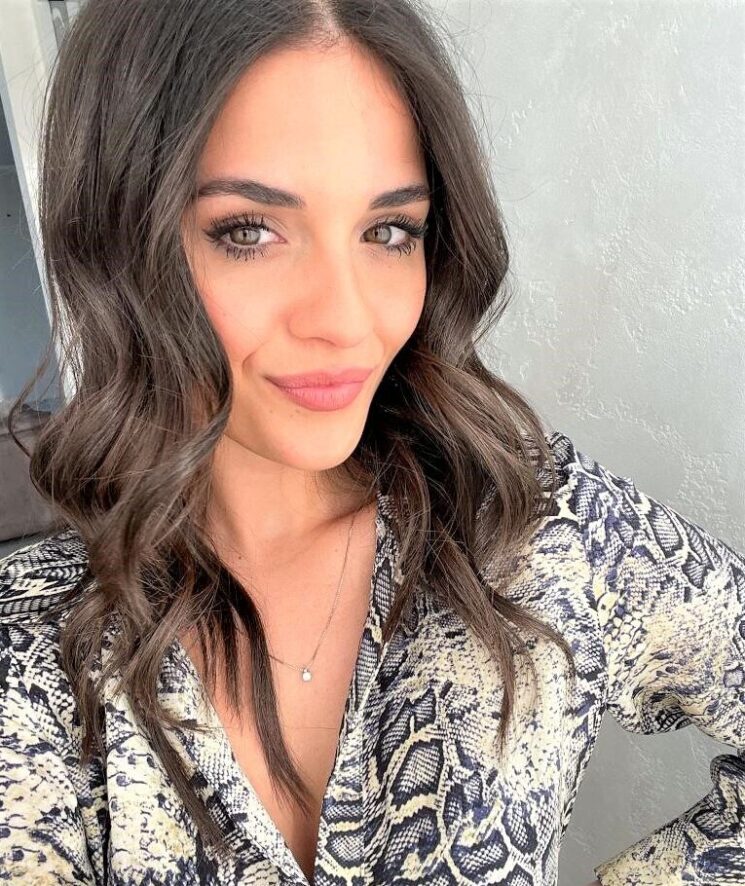 Benedetta Pettinari una vita tra professionalità, eleganza e ambizione