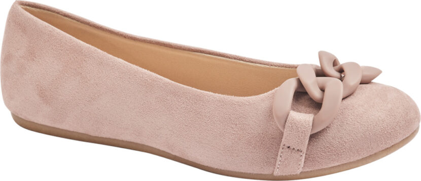 Deichmann: verso la primavera con nuovi modelli pratici ed eleganti