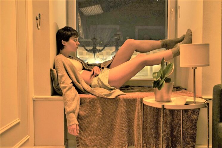 Nel corso della loro vita le donne perdono cinque mesi di sonno a causa del ciclo mestruale
