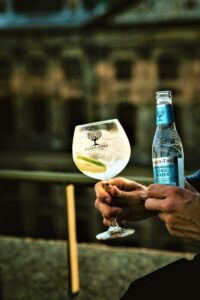 World Gin Day: Fever-Tree celebra la Giornata Internazionale del Gin con un flash mob