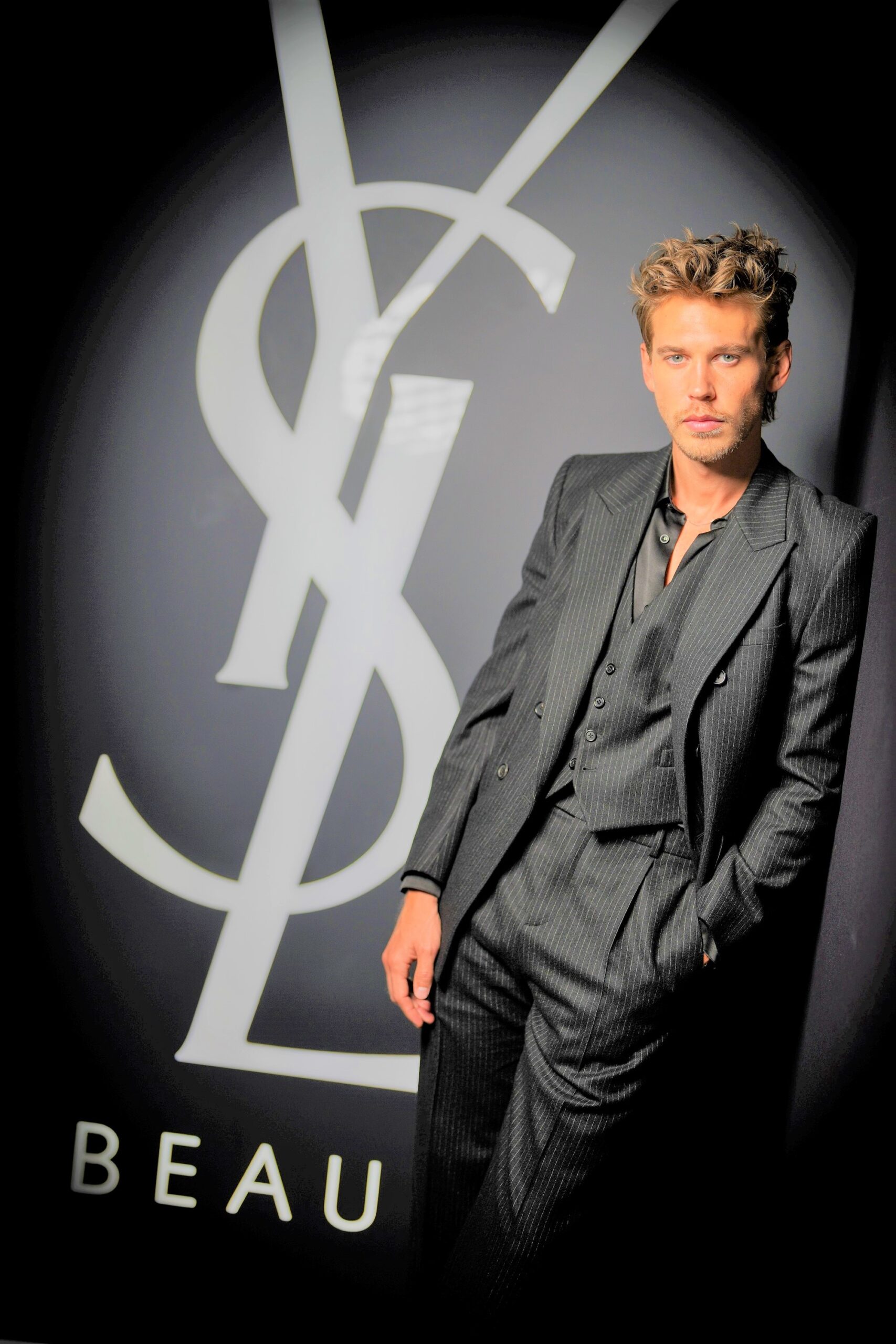 YSL Beauty: MYSLF Party a La Caserne di Parigi