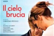 Il cielo brucia, vacanze inquiete