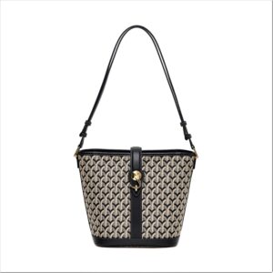 Dell’Est Collezione di borse e accessori FW24-25